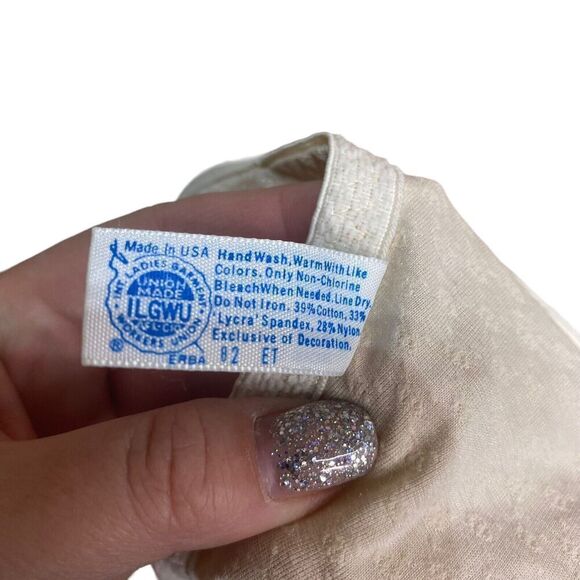 Vintage Maidenform Stretch Tee Bra 36D Tan Wireless Front Closure - Picture 8 of 8